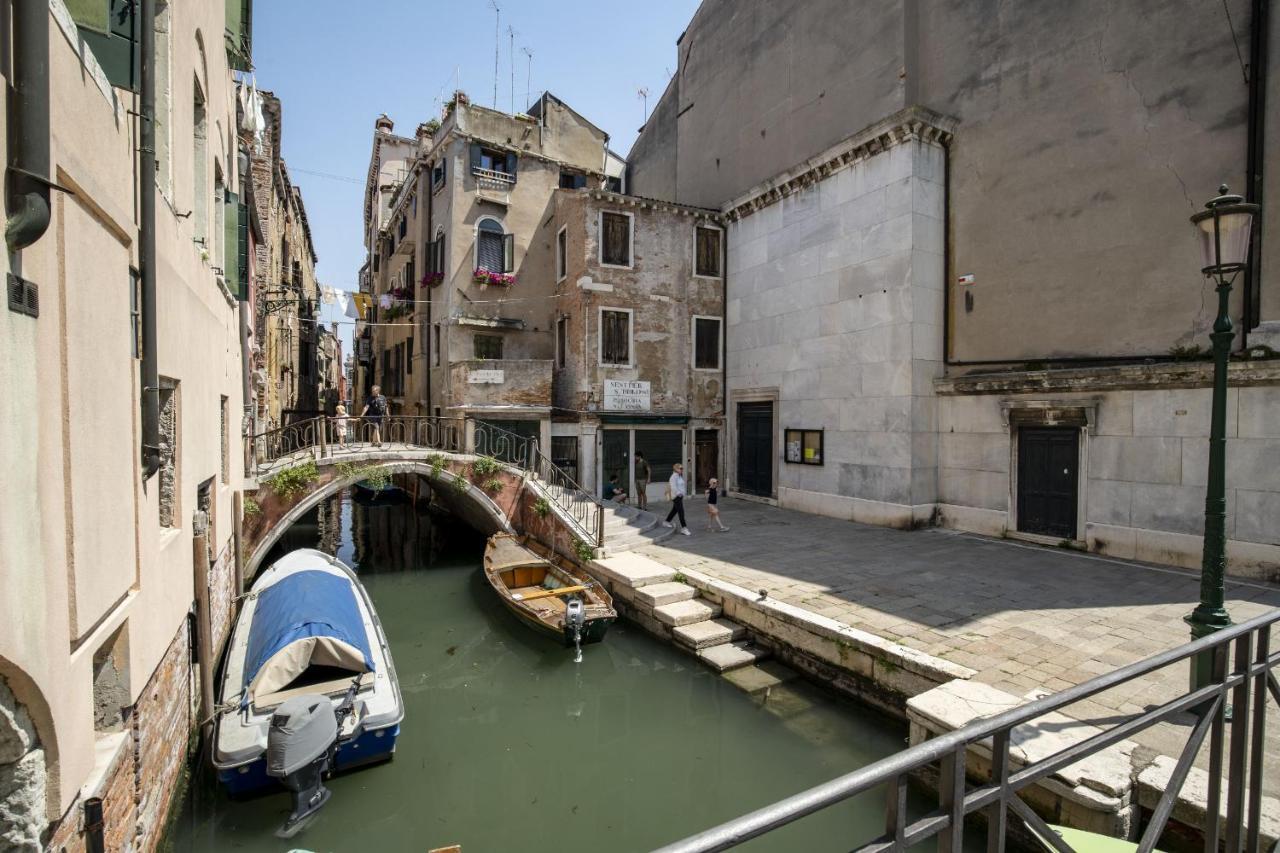 Ca' Magia - Rialto Exclusive Residence By Wonderful Italy Венеция Экстерьер фото