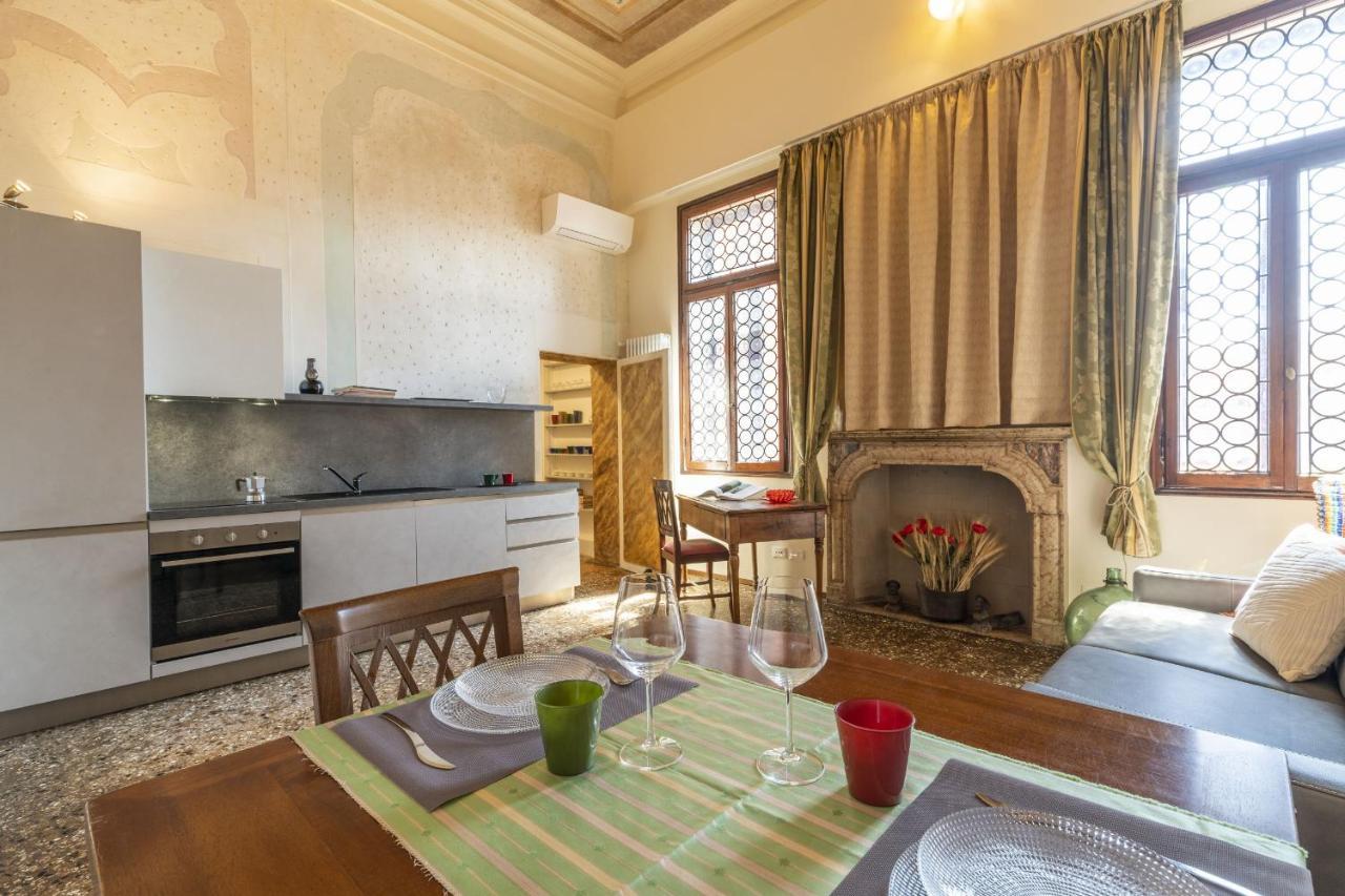 Ca' Magia - Rialto Exclusive Residence By Wonderful Italy Венеция Экстерьер фото