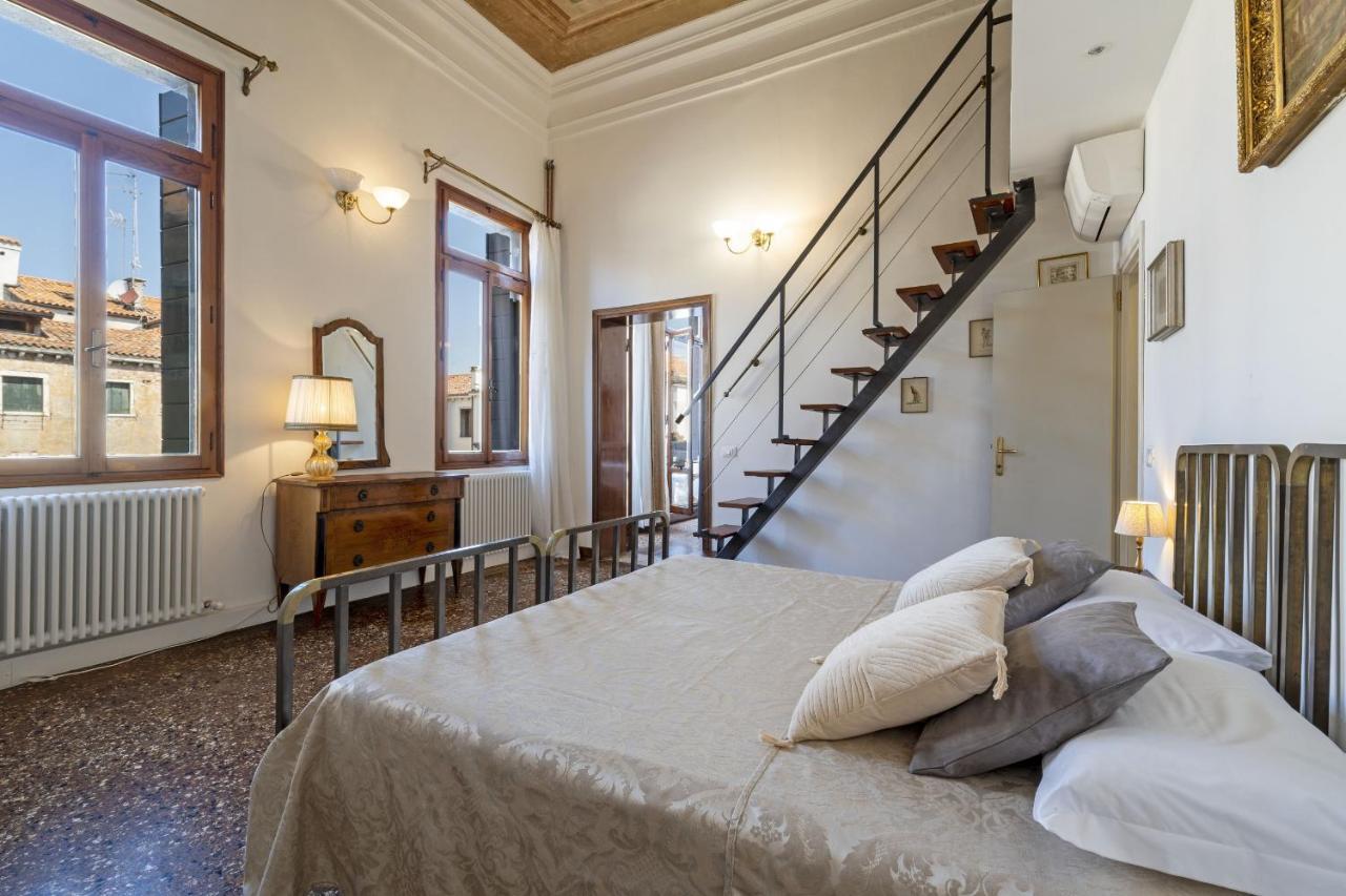 Ca' Magia - Rialto Exclusive Residence By Wonderful Italy Венеция Экстерьер фото